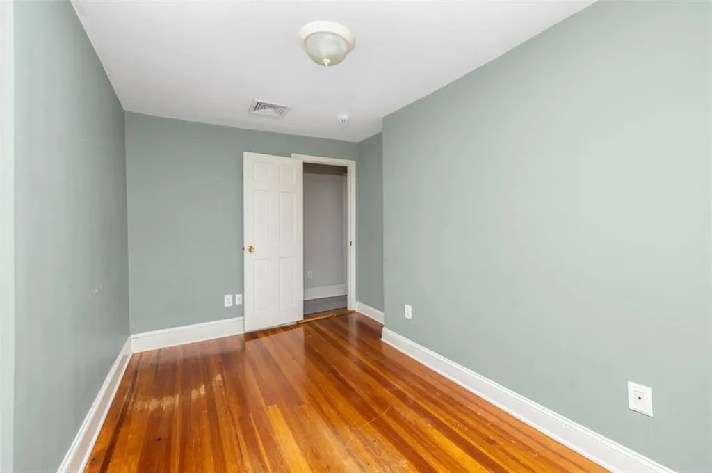 107 Sheffield Avenue Pawtucket RI 02860