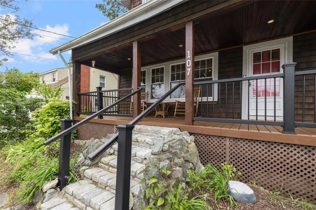 107 Sheffield Avenue Pawtucket RI 02860