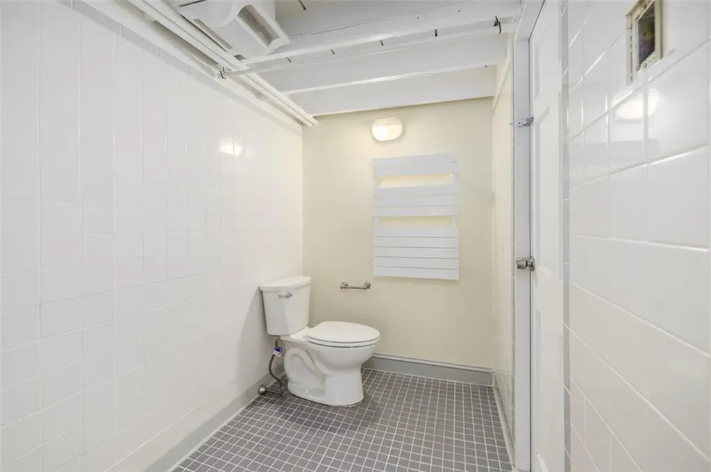 107 Sheffield Avenue Pawtucket RI 02860