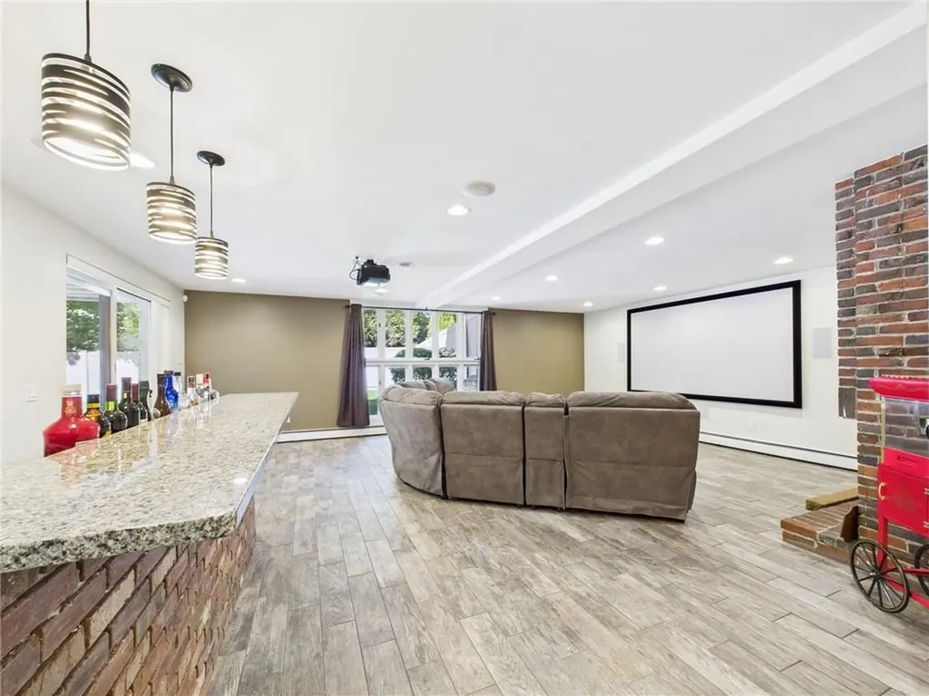 2 Valley View Drive Johnston RI 02919
