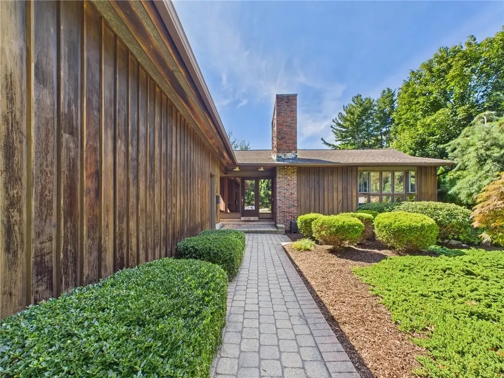 2 Valley View Drive Johnston RI 02919