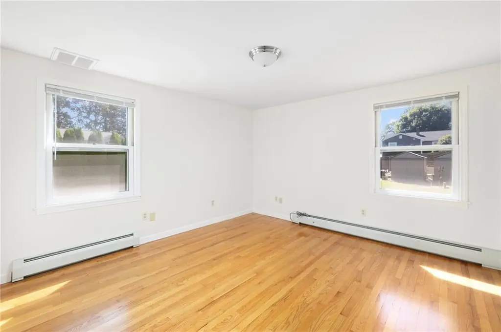 46 Ray Street Coventry RI 02816