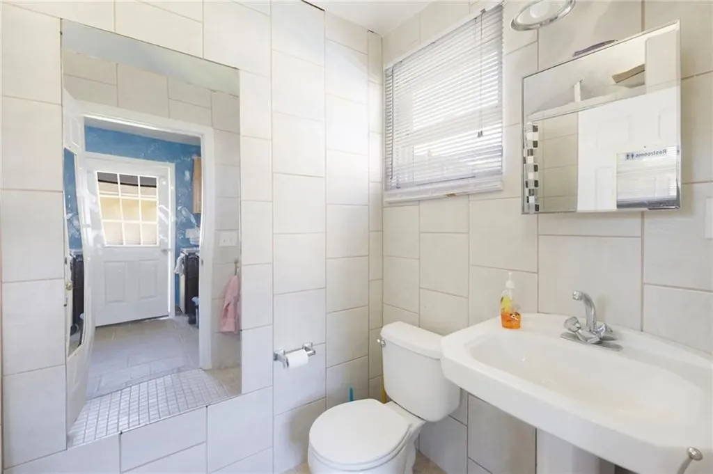 46 Ray Street Coventry RI 02816
