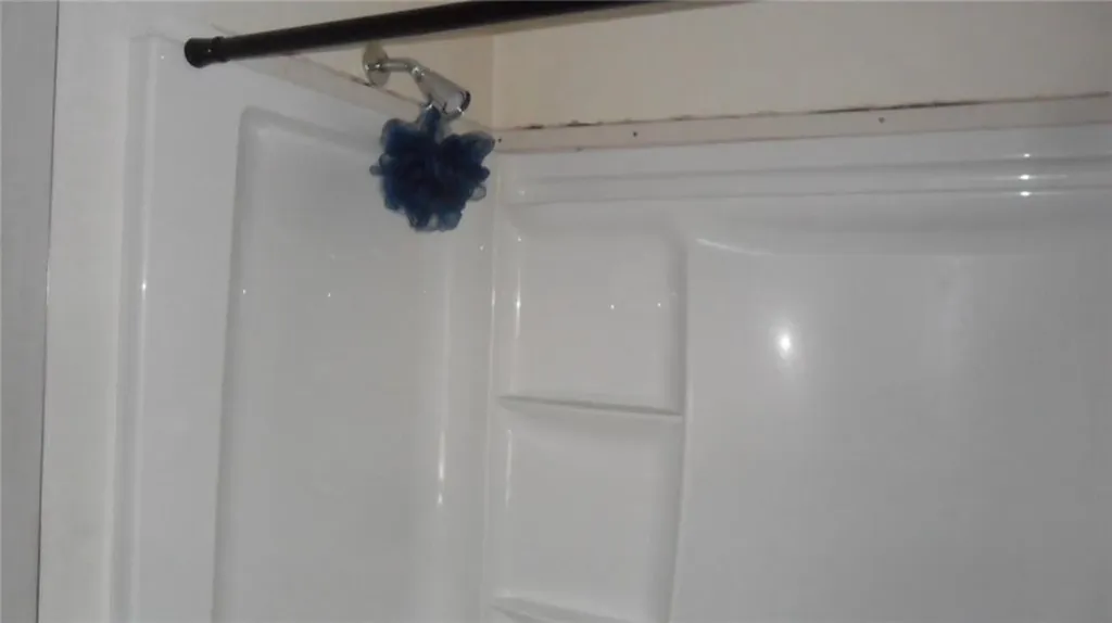 16 Ruzzi Street Cranston RI 02920