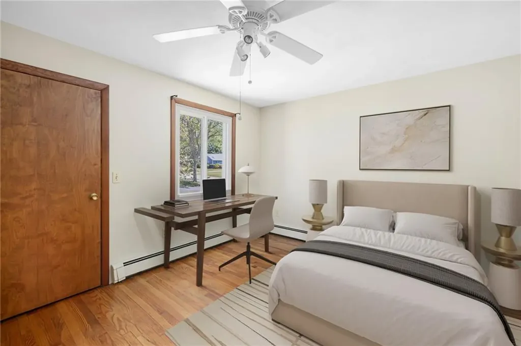 35 Tobin Lane Bristol RI 02809