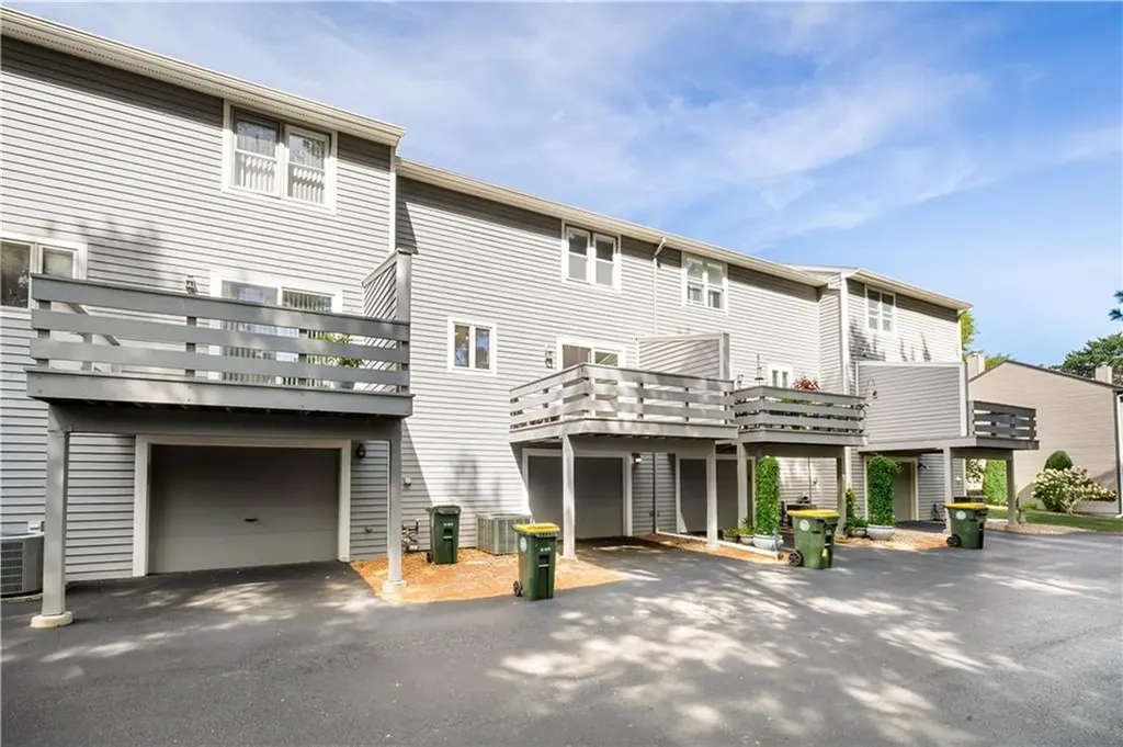 6 Tamarac Drive Smithfield RI 02828