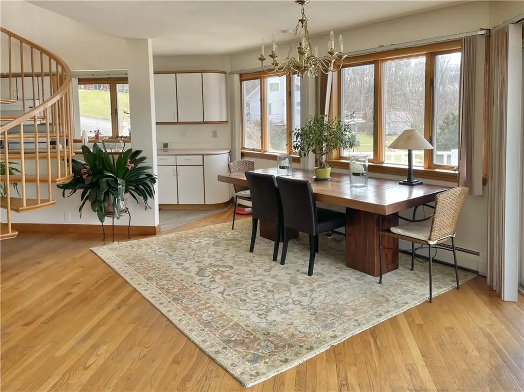 108 Horizon Drive Tiverton RI 02878