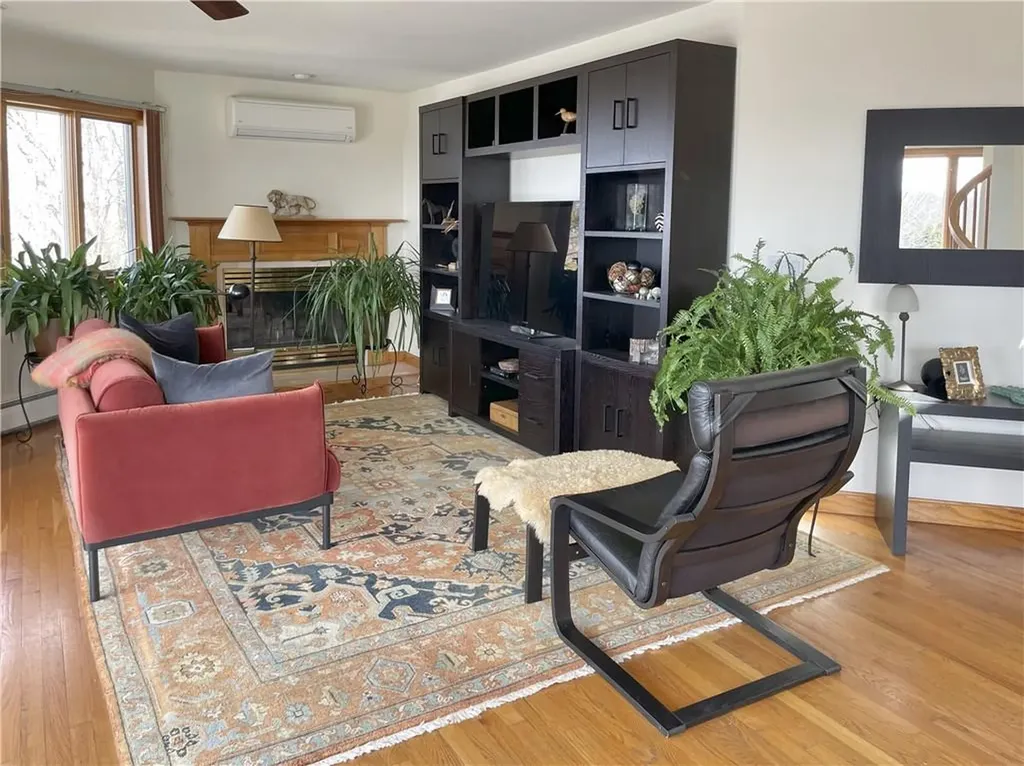 108 Horizon Drive Tiverton RI 02878