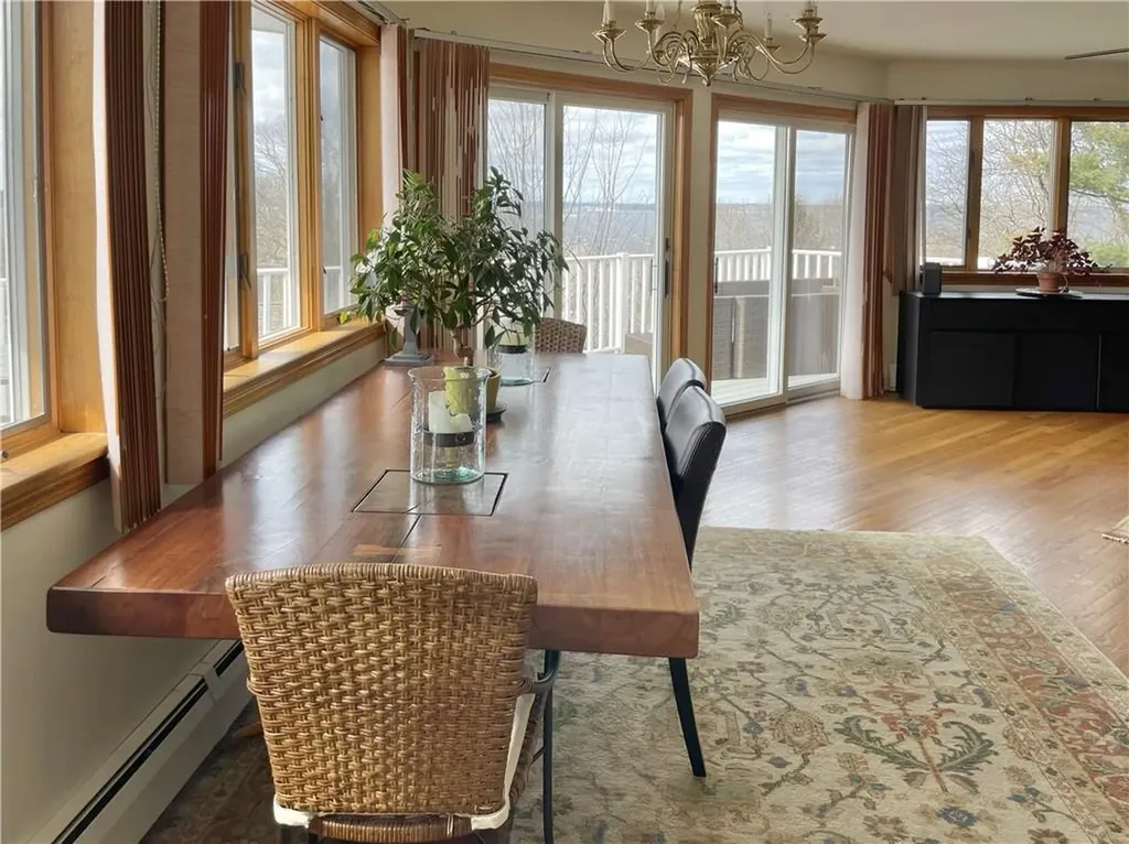 108 Horizon Drive Tiverton RI 02878