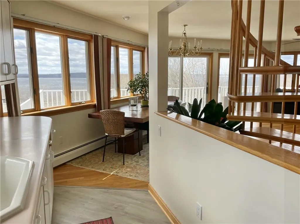 108 Horizon Drive Tiverton RI 02878
