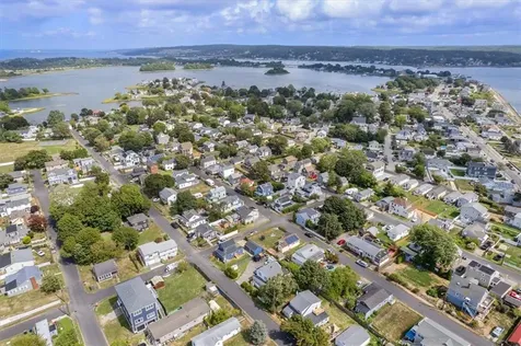 55 Ormerod Avenue Portsmouth RI 02871