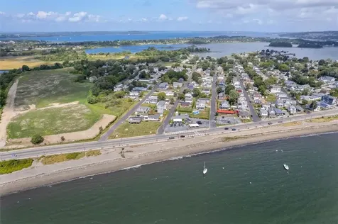 55 Ormerod Avenue Portsmouth RI 02871