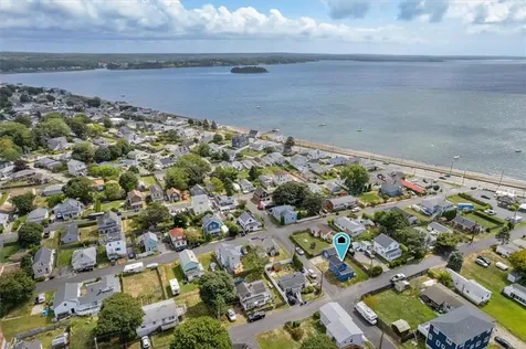 55 Ormerod Avenue Portsmouth RI 02871