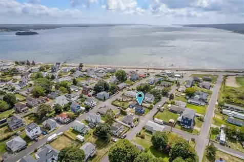 55 Ormerod Avenue Portsmouth RI 02871