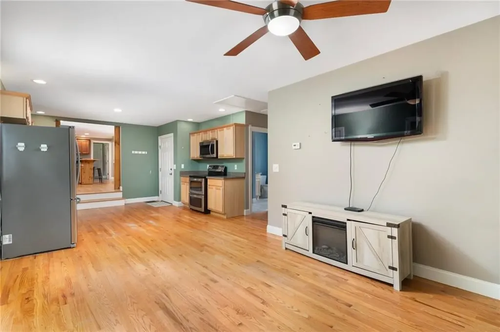 219 Fenner Hill Road Hopkinton RI 02832