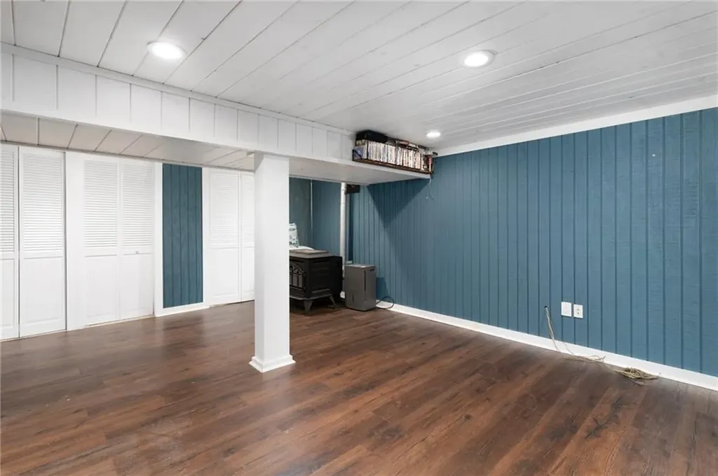 219 Fenner Hill Road Hopkinton RI 02832