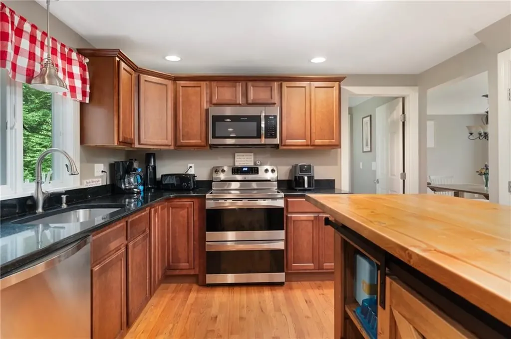 219 Fenner Hill Road Hopkinton RI 02832