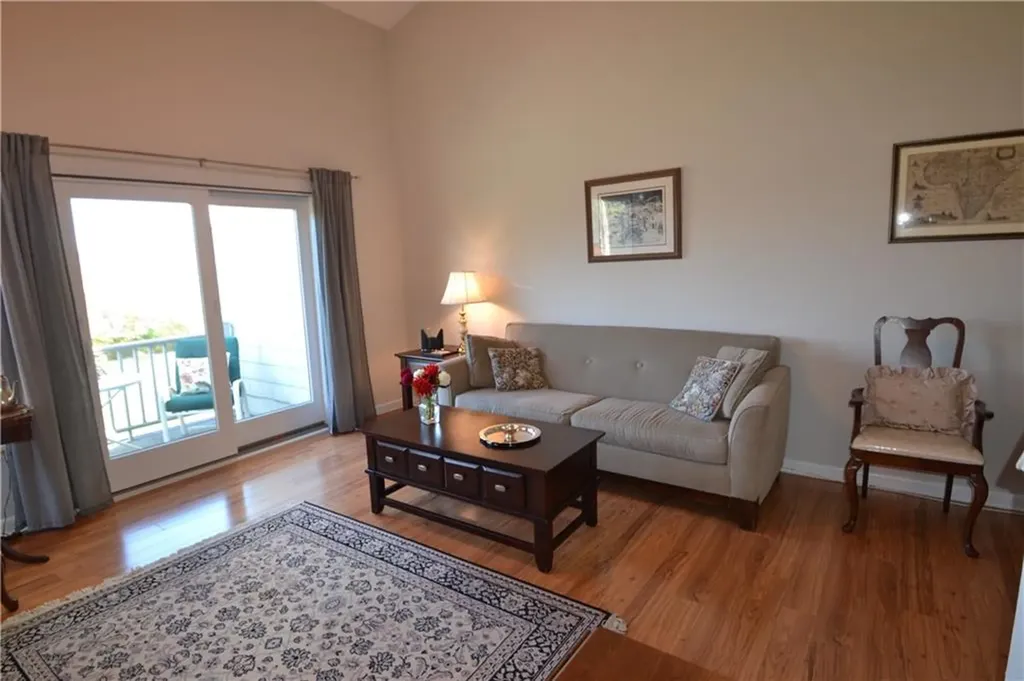 49 Seabreeze Lane Bristol RI 02809