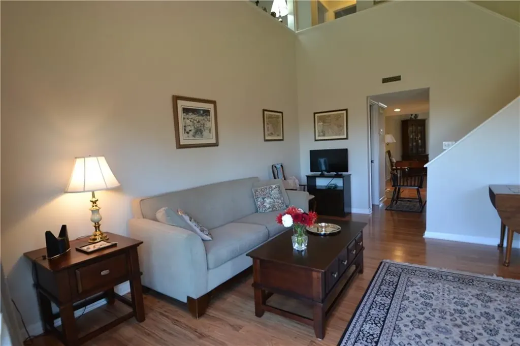 49 Seabreeze Lane Bristol RI 02809