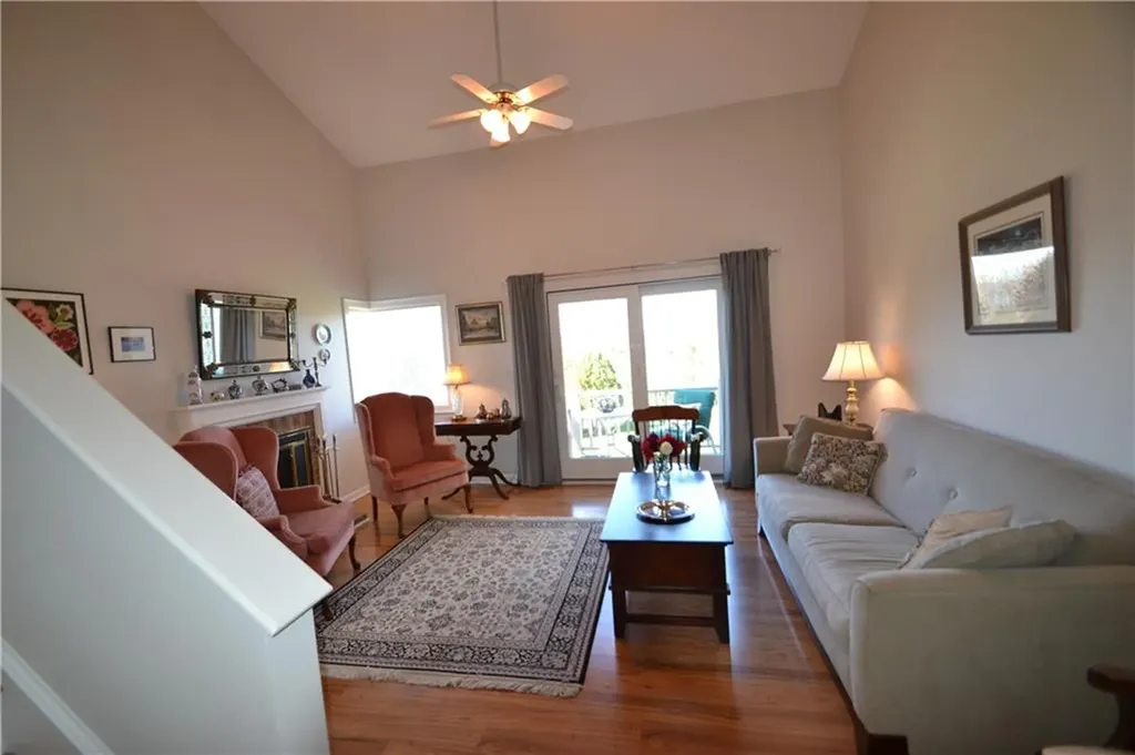 49 Seabreeze Lane Bristol RI 02809
