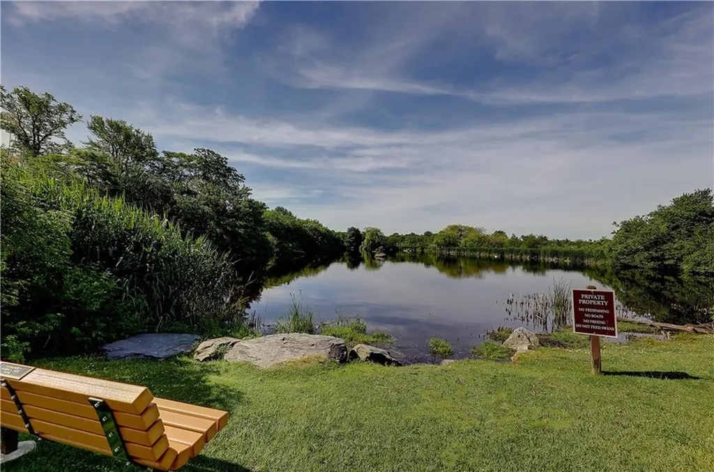 49 Seabreeze Lane Bristol RI 02809