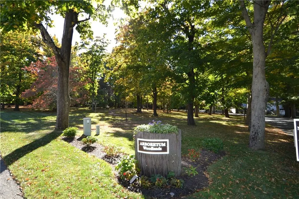 49 Seabreeze Lane Bristol RI 02809