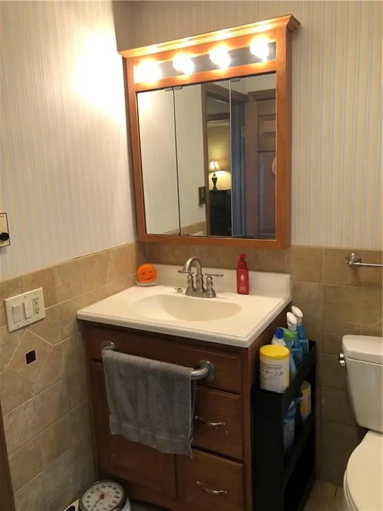 101 Highland Avenue Cumberland RI 02864