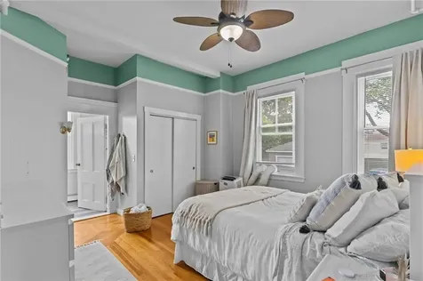 21 Federal Street Warren RI 02885