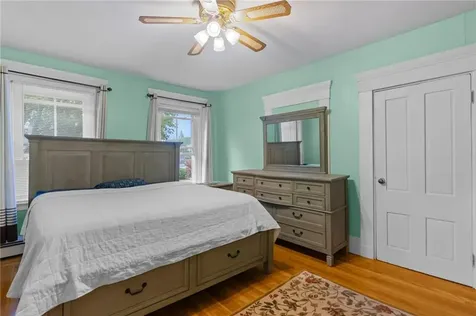 21 Federal Street Warren RI 02885