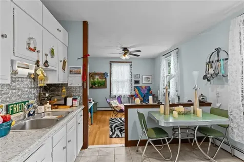 21 Federal Street Warren RI 02885