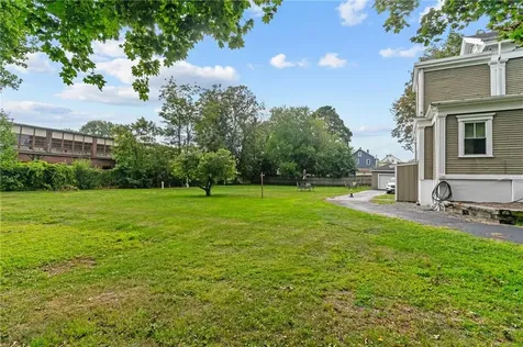 21 Federal Street Warren RI 02885