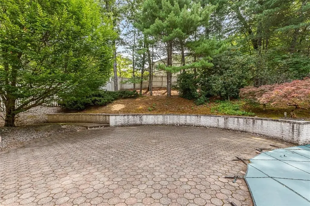 9 Oak Hill Drive Lincoln RI 02865