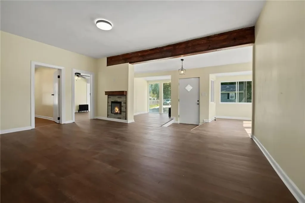 211 Irving Road Warwick RI 02888