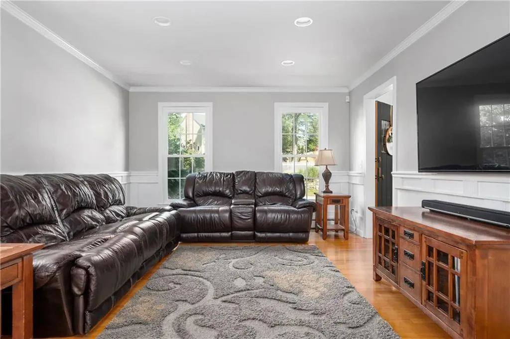 26 Mashie Road Cumberland RI 02864