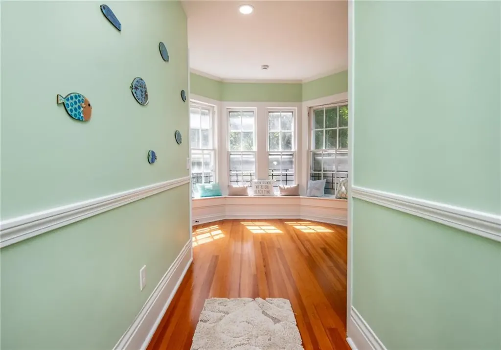 81 Old North Road South Kingstown RI 02881