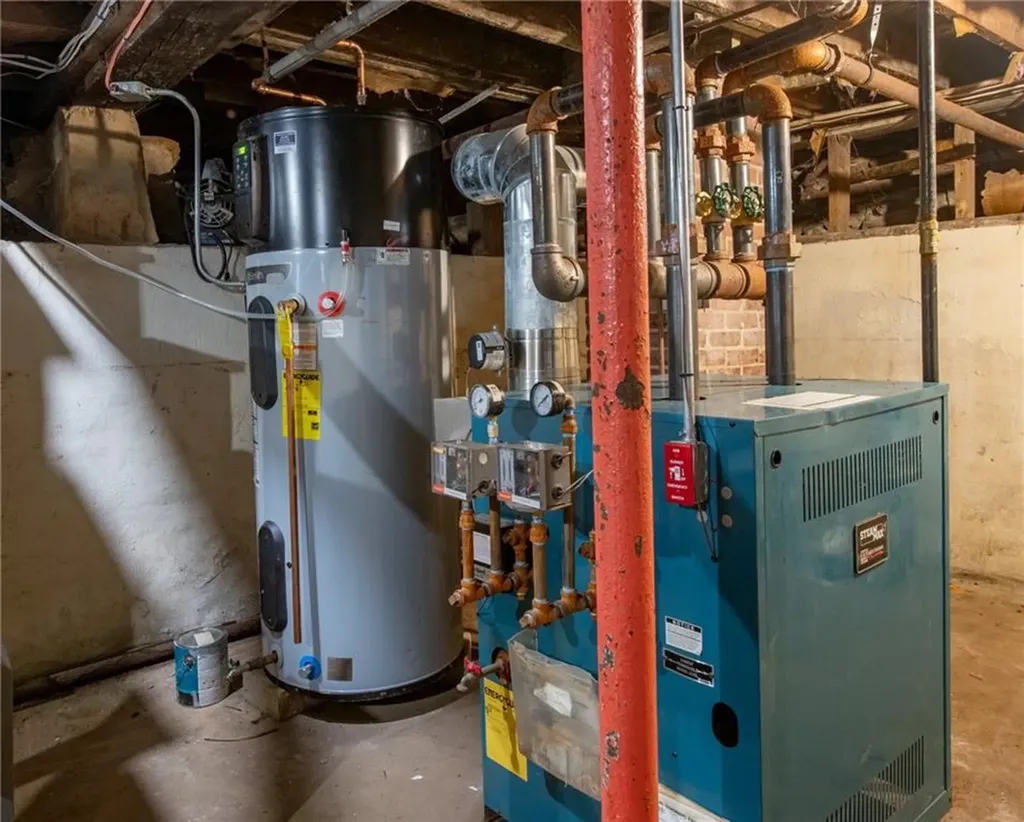 81 Old North Road South Kingstown RI 02881