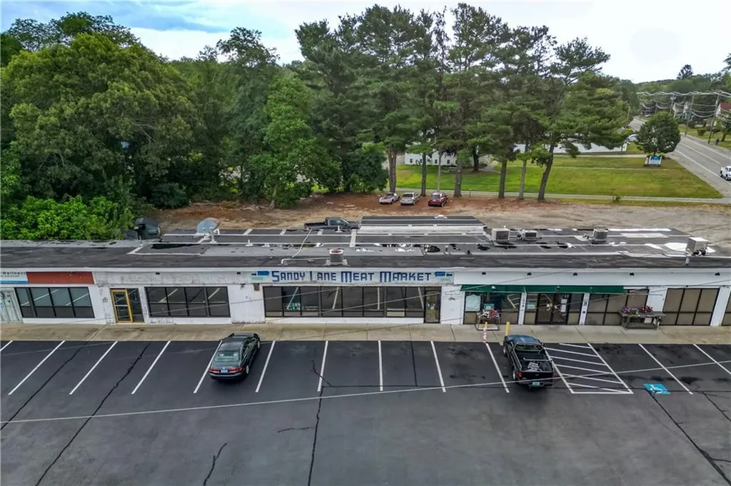 449 459 Sandy Lane Warwick RI 02889