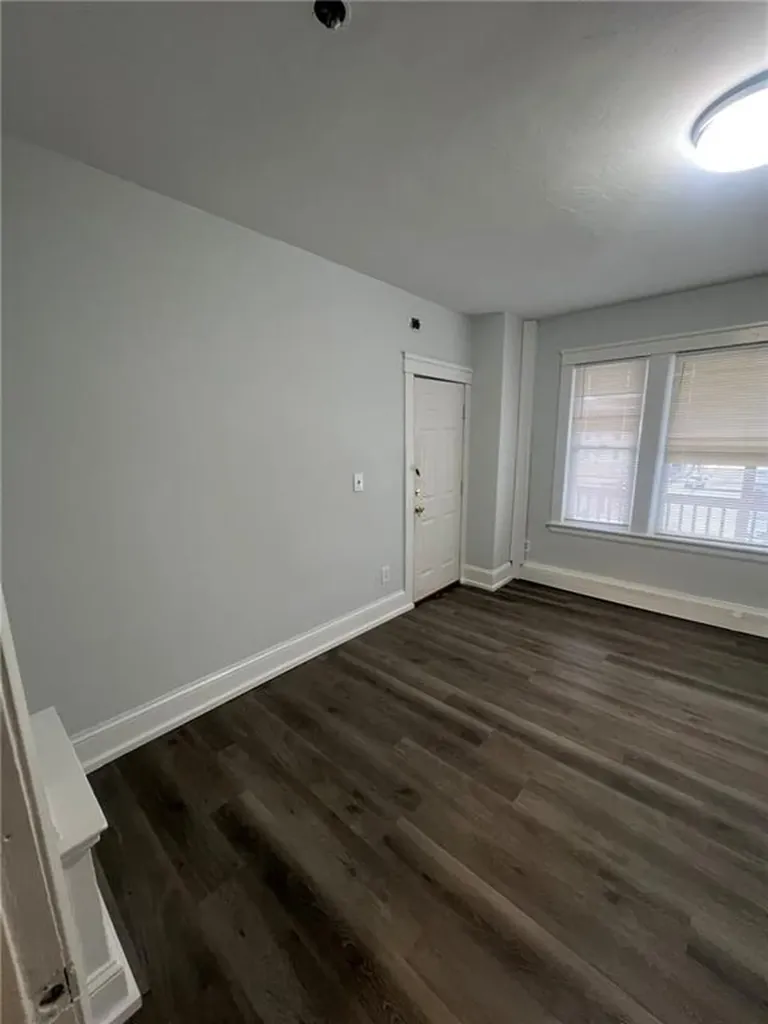 78 82 Academy Avenue Providence RI 02908