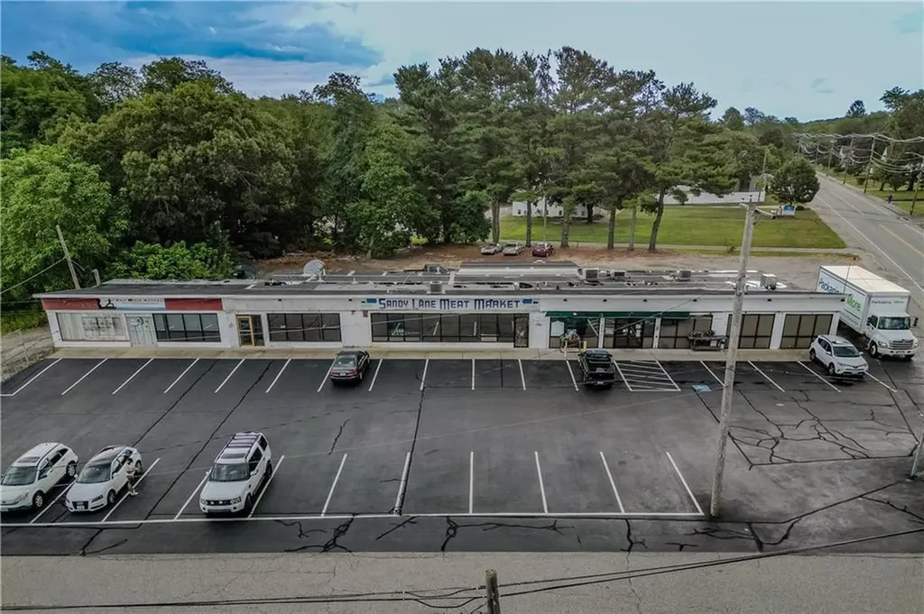 449 459 Sandy Lane Warwick RI 02889