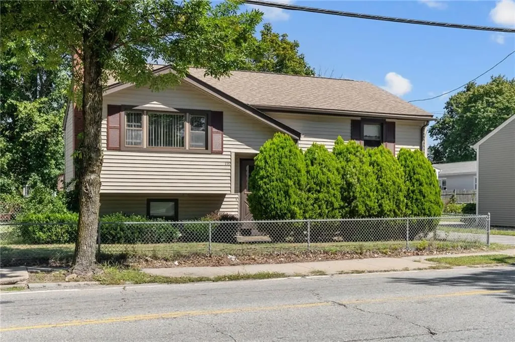 119 Killingly Street Providence RI 02909