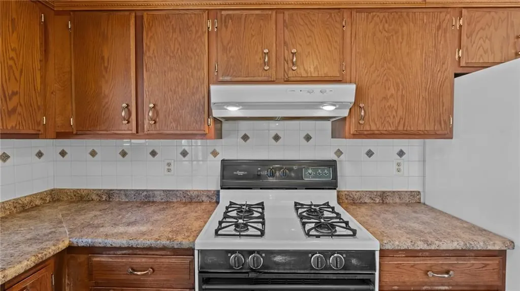 119 Killingly Street Providence RI 02909