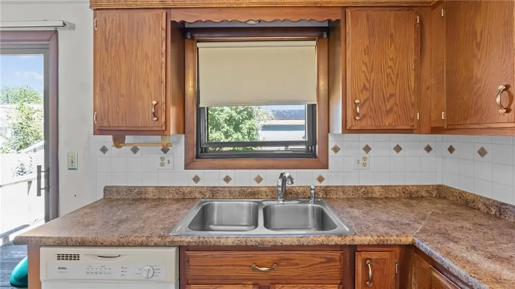 119 Killingly Street Providence RI 02909