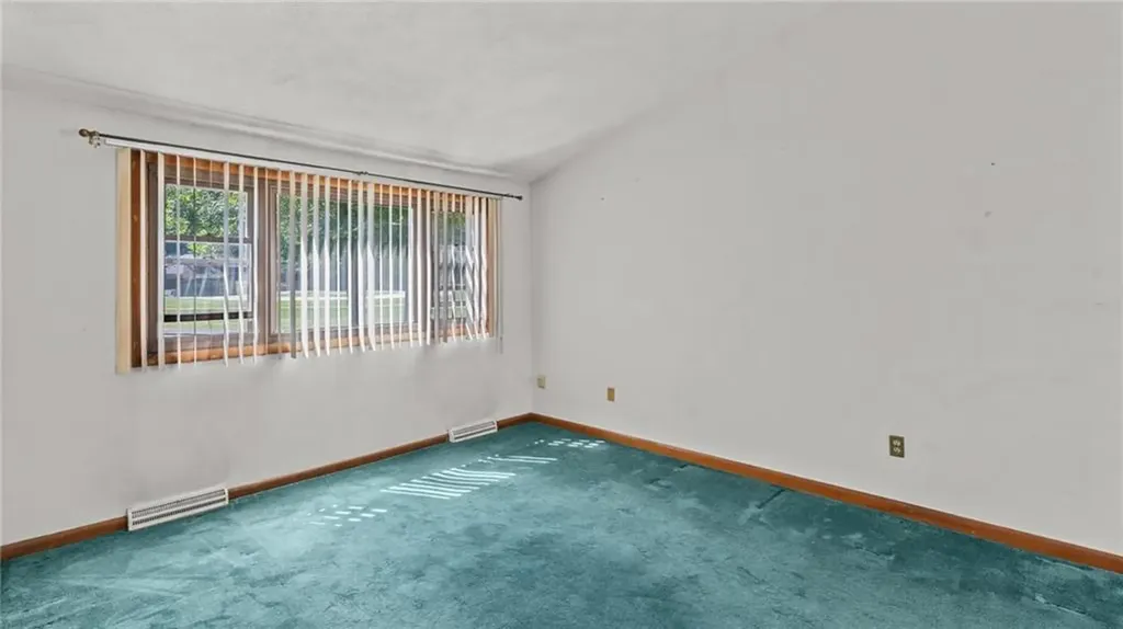 119 Killingly Street Providence RI 02909