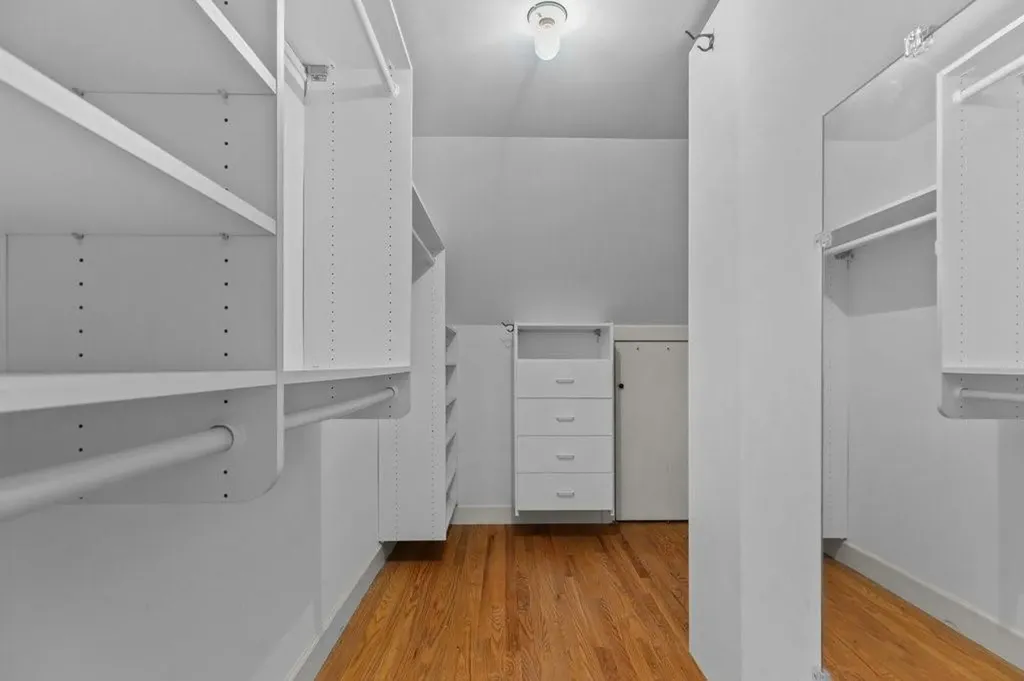 8 North Drive Middletown RI 02842