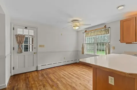 8 North Drive Middletown RI 02842