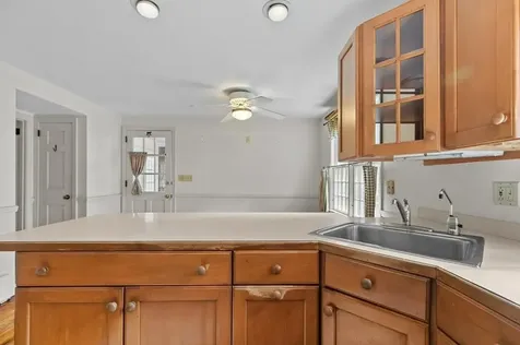 8 North Drive Middletown RI 02842