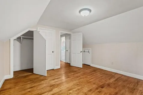 8 North Drive Middletown RI 02842