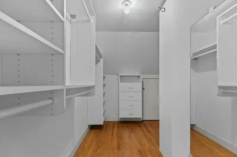 8 North Drive Middletown RI 02842