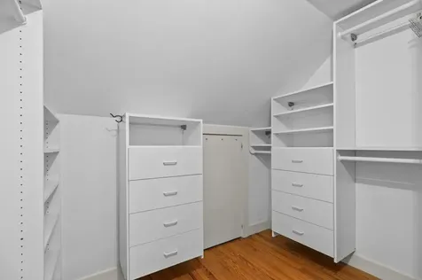 8 North Drive Middletown RI 02842