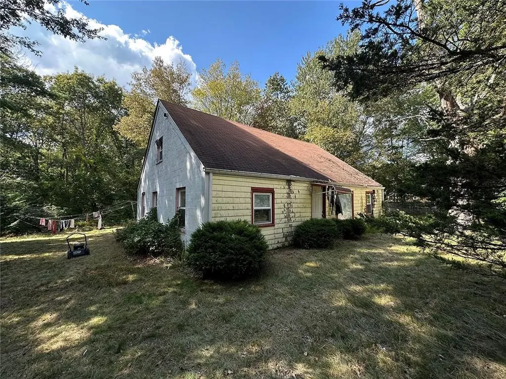 1663 Victory Highway Coventry RI 02827